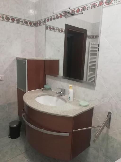 ליבורנו Villetta A Schiera Nei Pressi Del Mare מראה חיצוני תמונה
